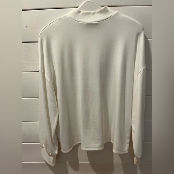 🤍NWOT Reitmans Face Line Art Sweater – XXL – Cream - Picture 8 of 10